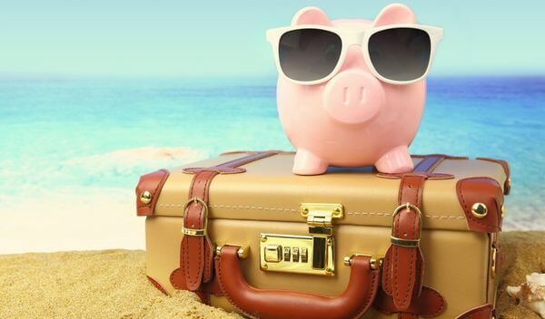 How to Wisely Spend Money While Travelling